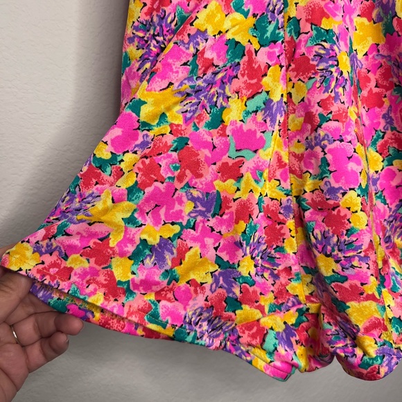 Roxanne Vintage 60s/70s Beautiful Swimsuit - Picture 10 of 15